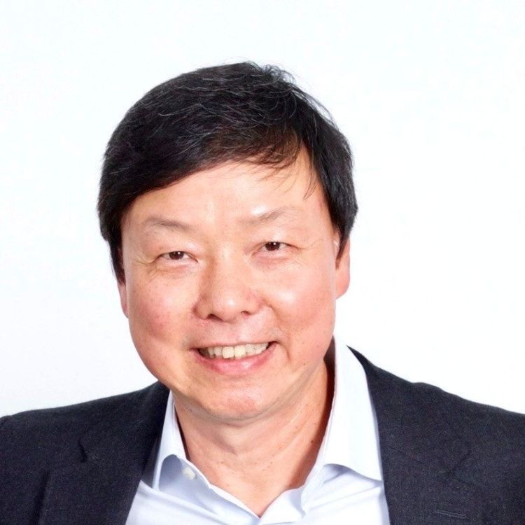 Image of Mr Lawrence Au