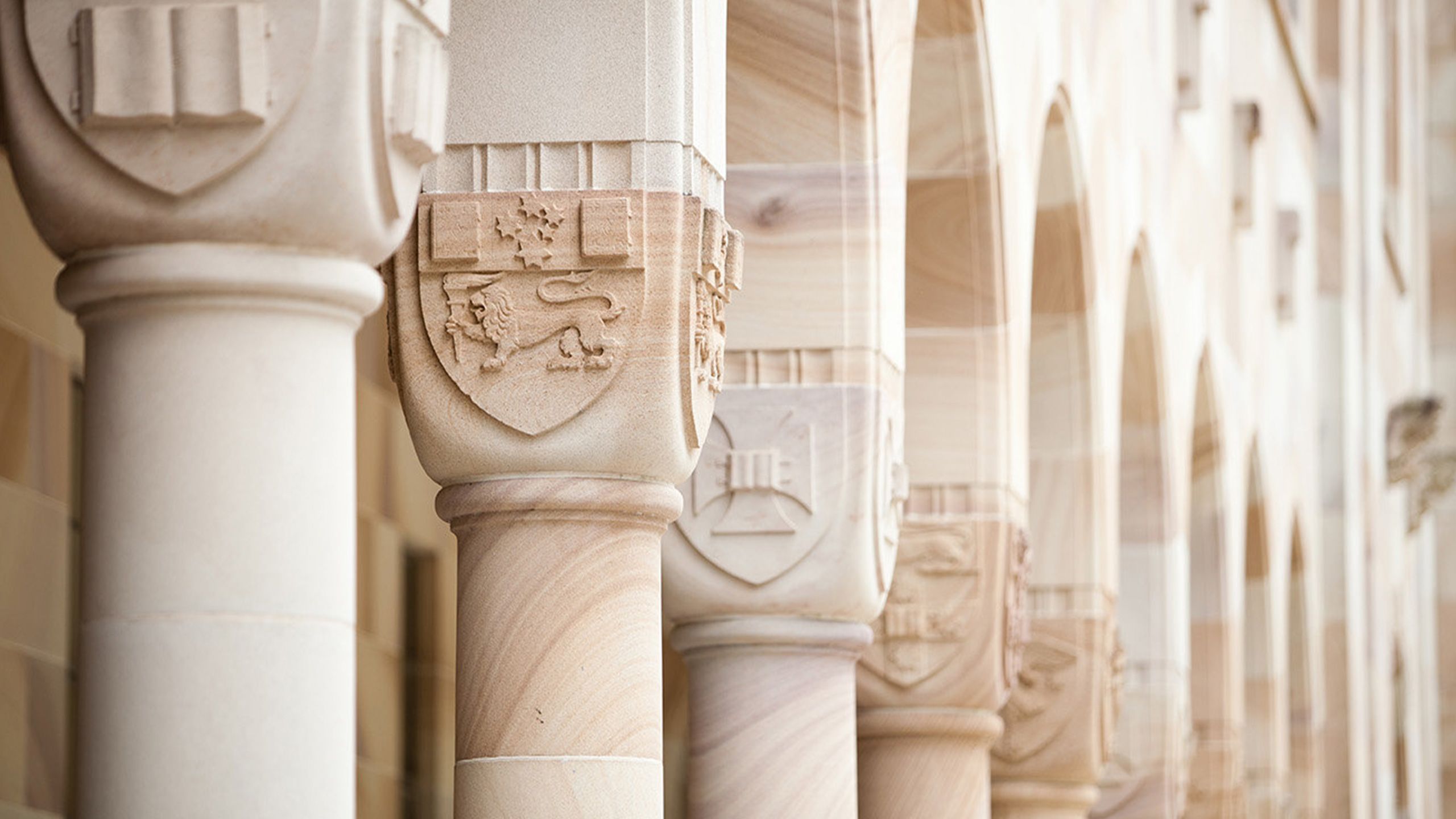 Image of cloisters in the great court