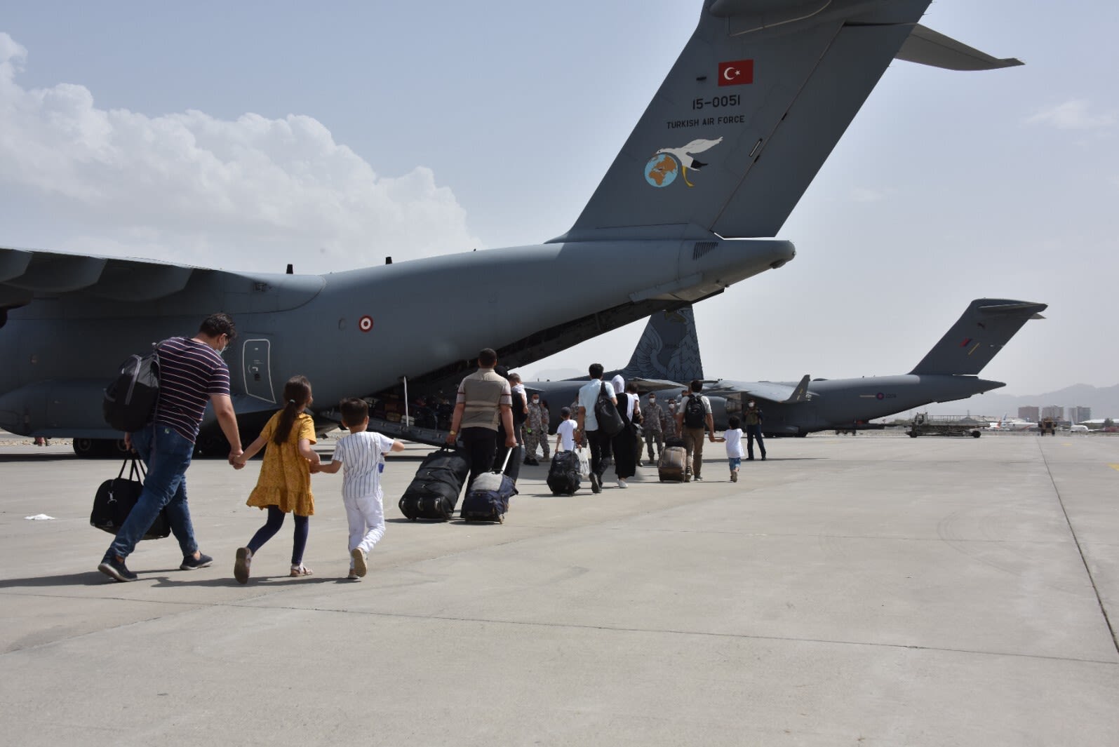 Turkey launches evacuation of its citizens from Afghanistan