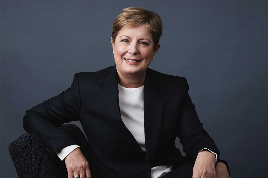 An image of Queensland Ballet Chair and UQ alum Julieanne Alroe.