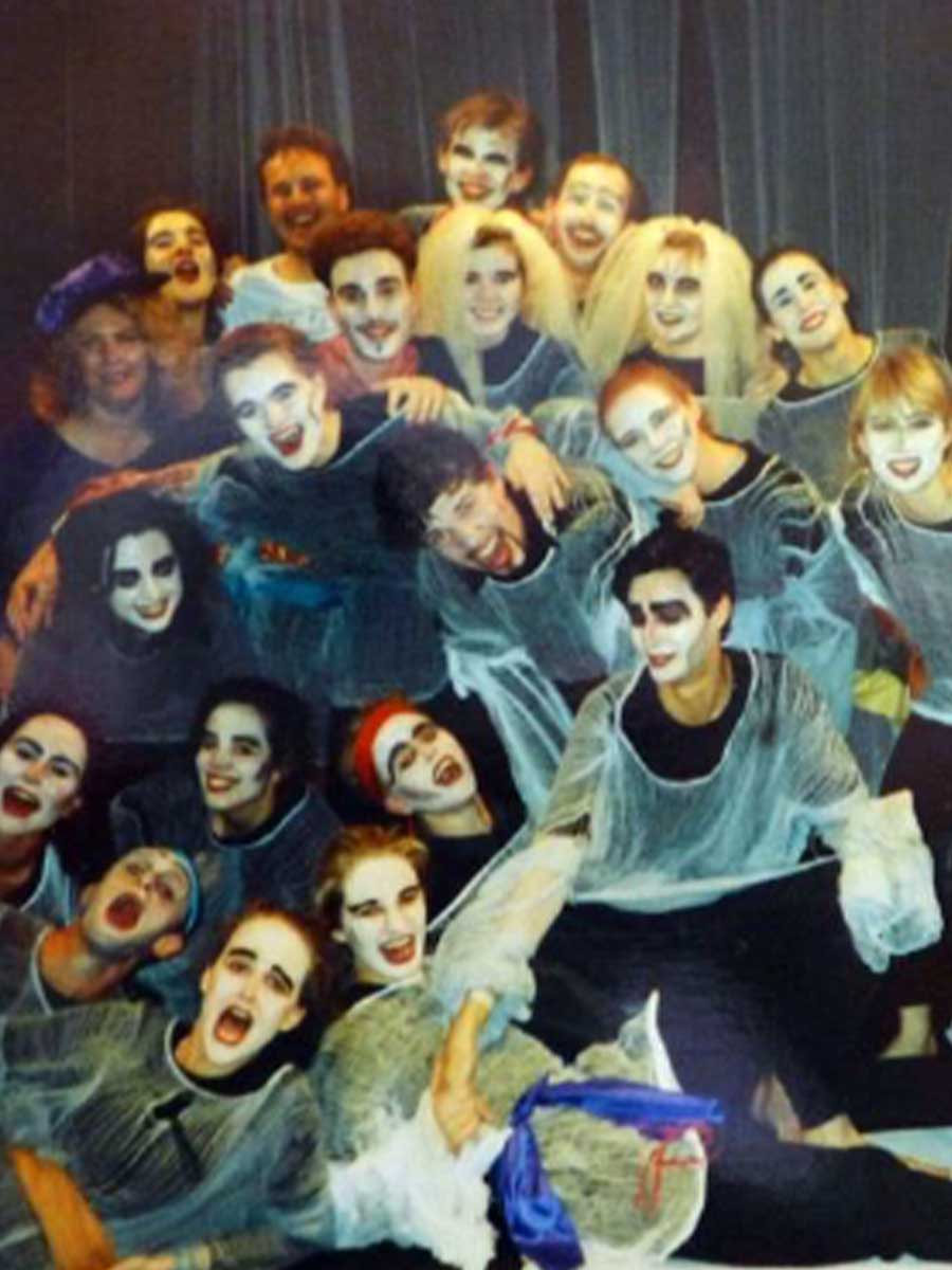 Cast from 'The tempest', 1990