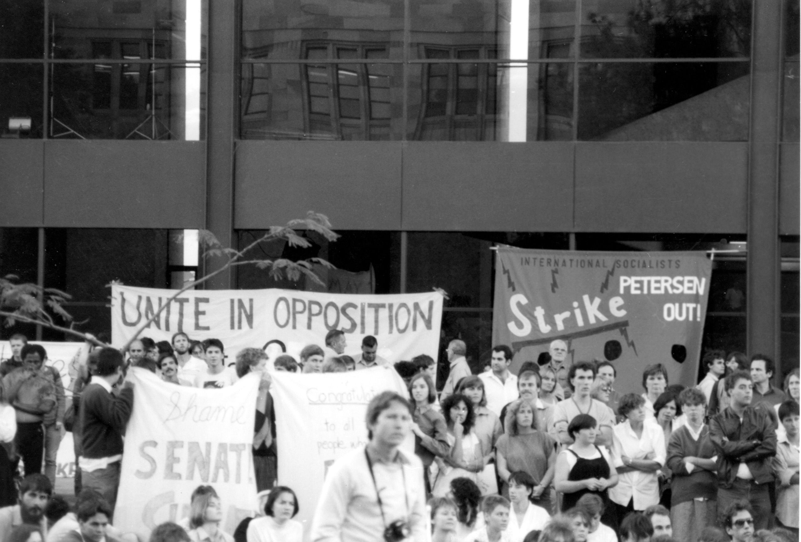 Demonstrators and police at Mayne Hall 10 May 1985.