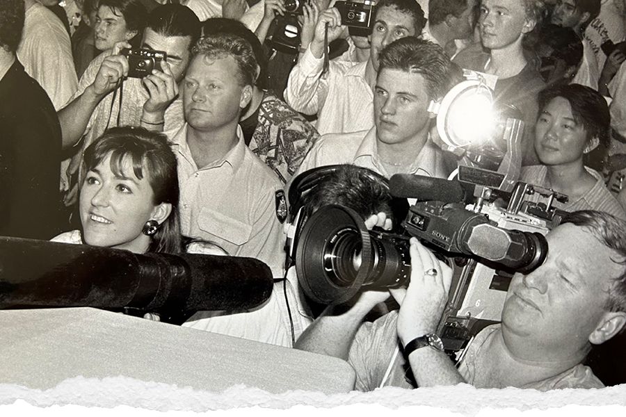 Yasmine Gray (far left) joining the media scrum for the arrival of an A-list celebrity while reporting for Melbourne Extra on Channel 9 in the 1990s.