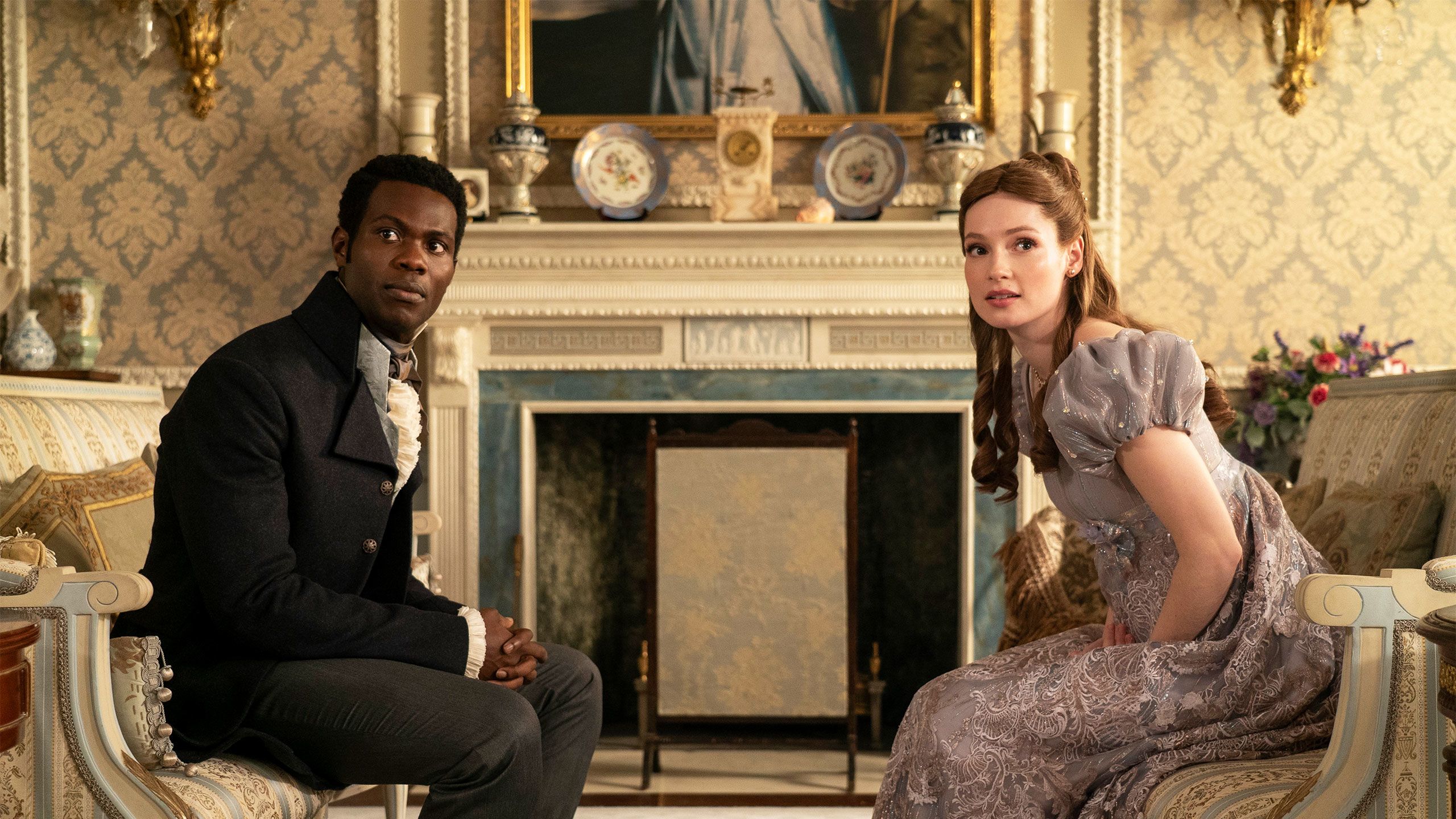Victor Alli as John Stirling and Hannah Dodd as Francesca Bridgerton.