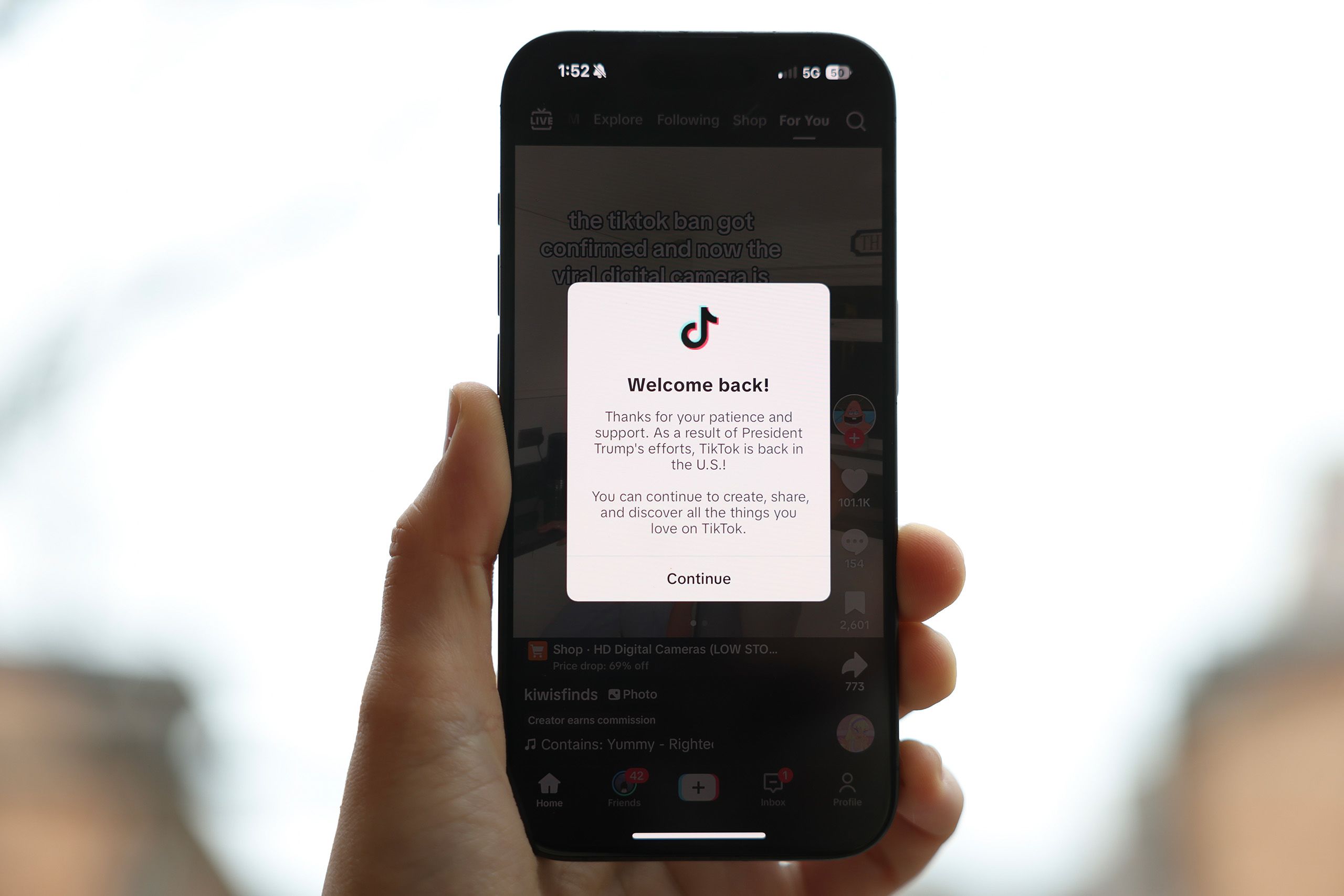 A message posted on the TikTok app following its restoration to US app stores.