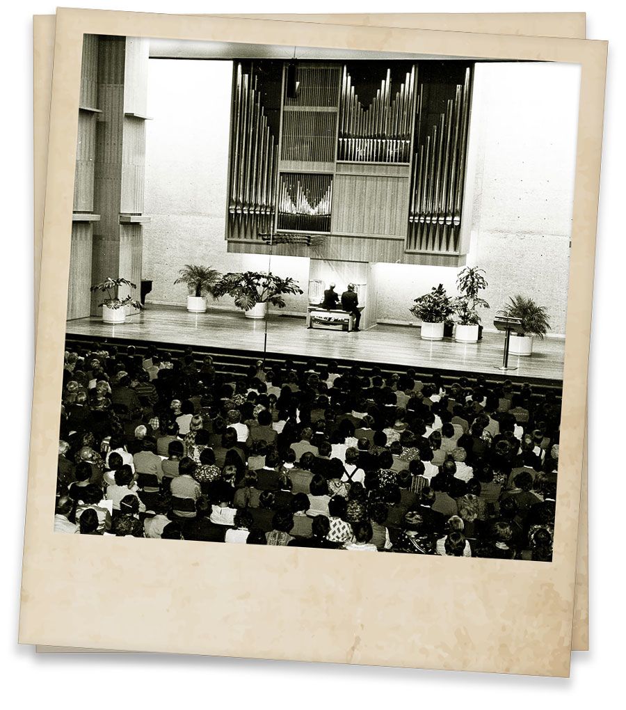 The opening organ recital at Mayne Hall by Robert Boughen on 1 June 1976.