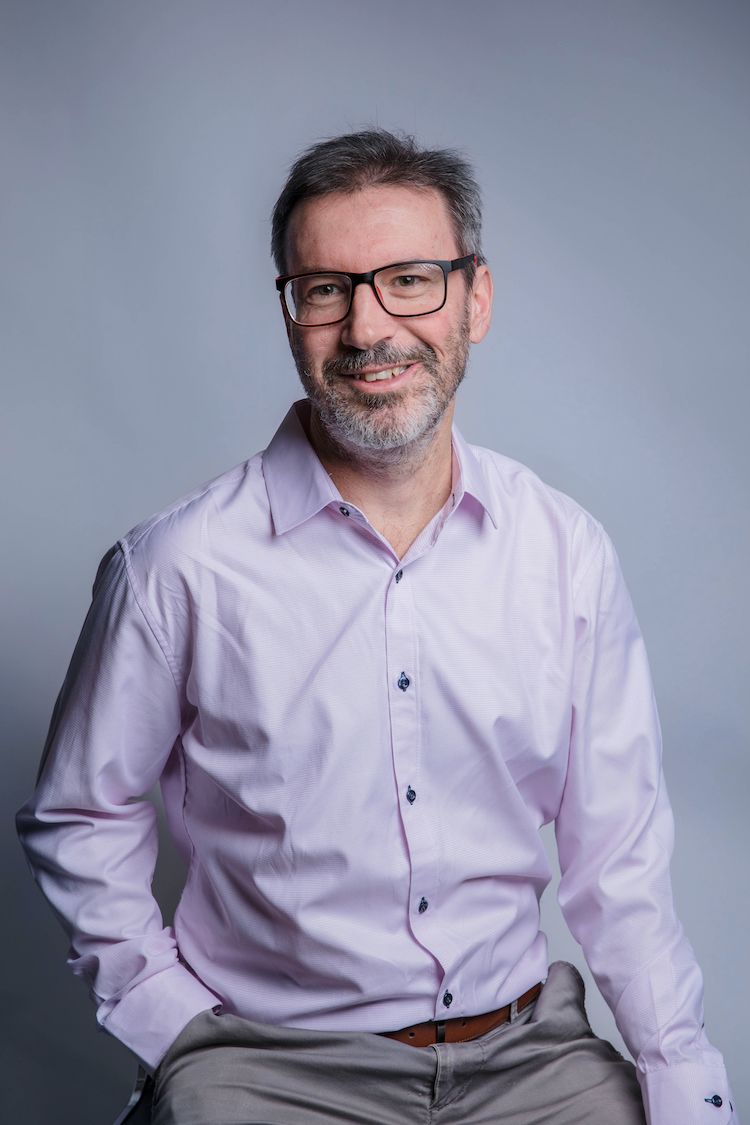Associate Professor Steven Pratt is the Director of the ARC Training Centre for Bioplastics and Biocomposites.